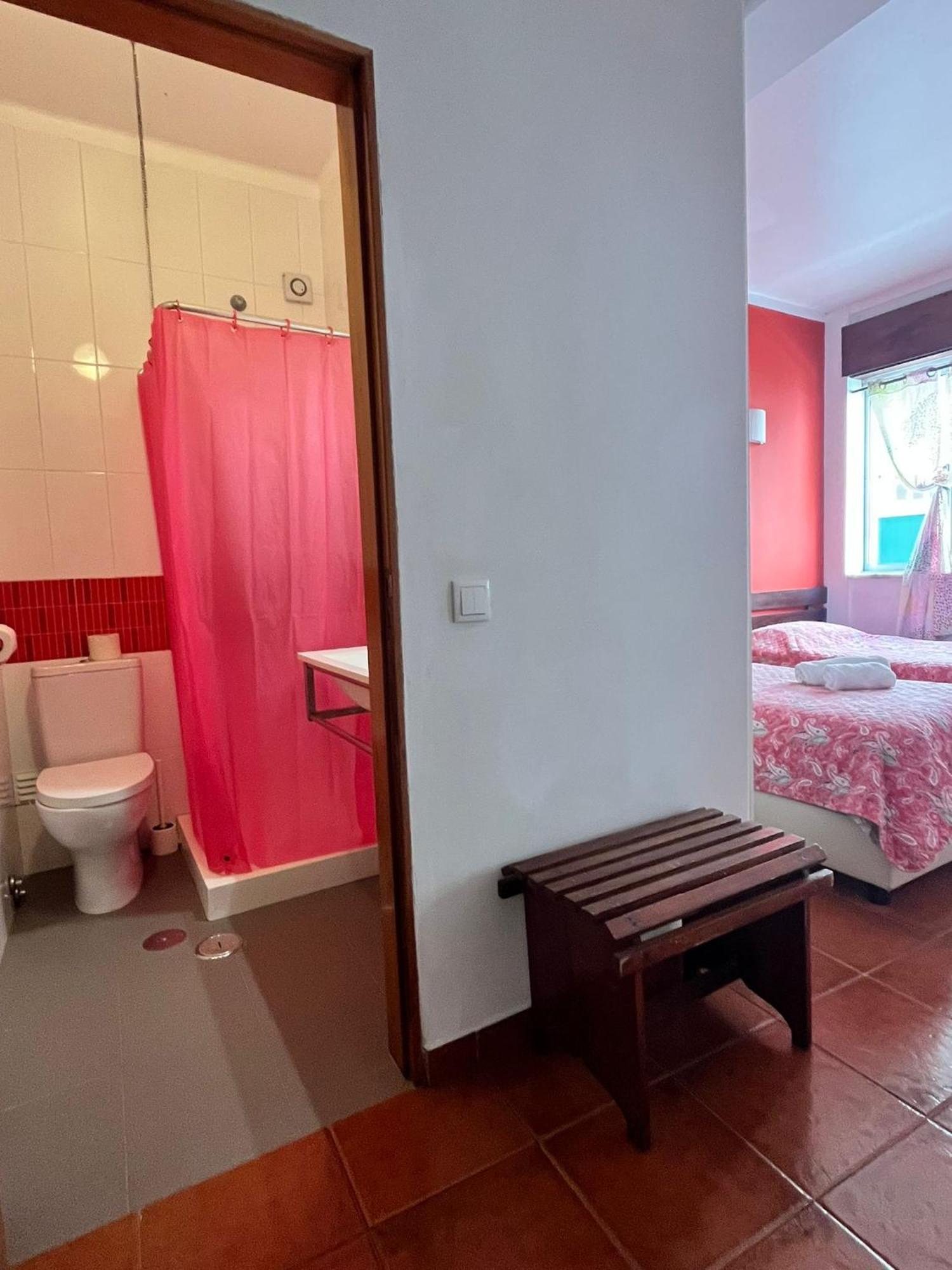 Hotel Residencia Aviz Peniche Habitación foto