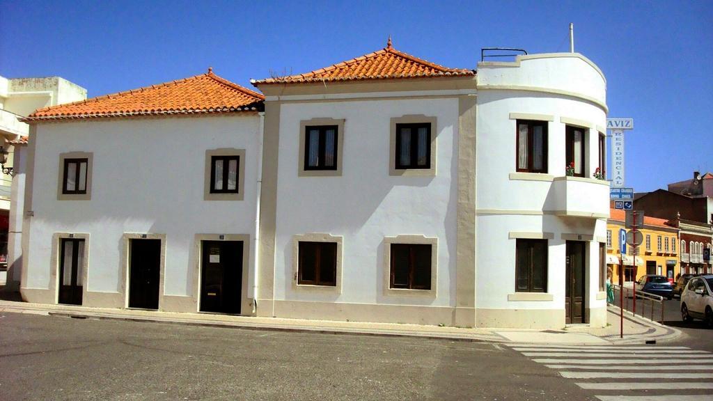 Hotel Residencia Aviz Peniche Exterior foto